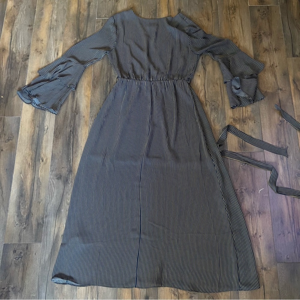 Bardot | Loretta Ruffle Sleeve Maxi Dress | 6/8 - Picture 7 of 14